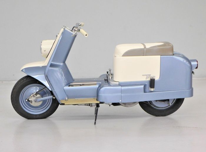 Trooper lansiran 1960