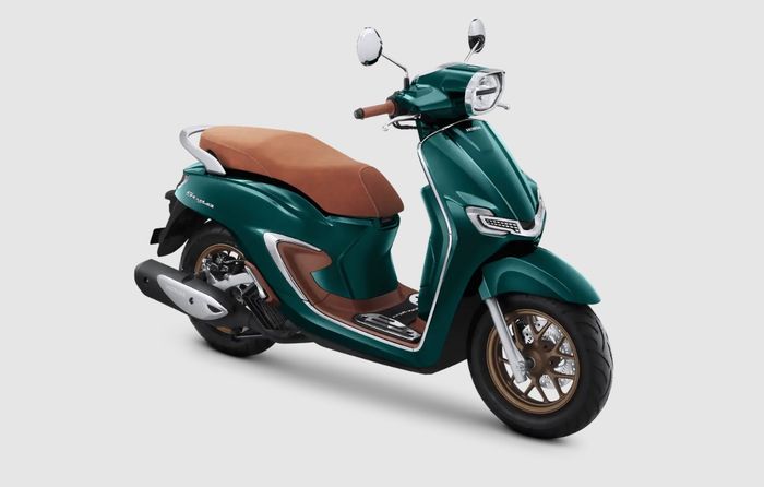 Honda Stylo 160 dengan full aksesori