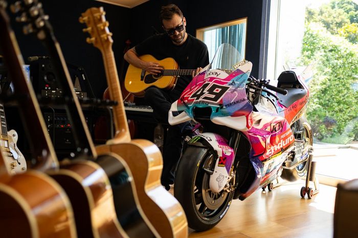 Livery spesial Pertamina Enduro VR46 Racing Team di MotoGP Italia 2025