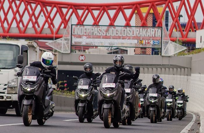 Kawasan simpang Joglo dengan underpass dan jembatan ikonik di Solo