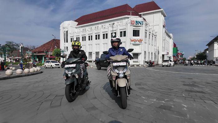 Suspensi Yamaha Gear Ultima 125 terasa empuk ketika dibawa berkendara.