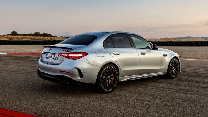 Mercedes-AMG C 63 S E Performance 4MATIC+
