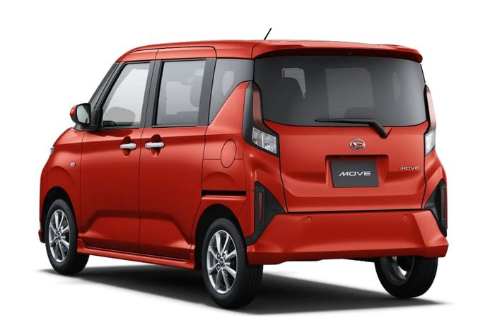 Daihatsu Move G juga ikut jadi varian terlaris.