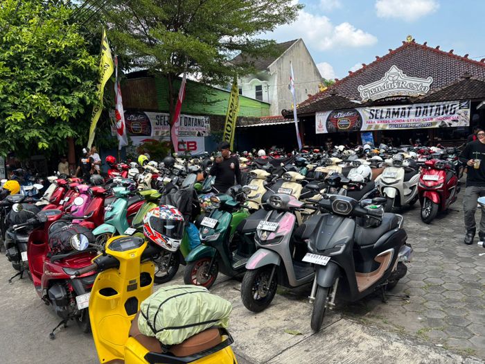 Ratusan biker yang hadir di Anniversary pertama HASCI
