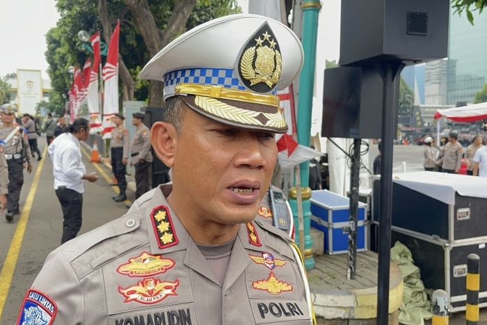 Dirlantas Polda Metro Jaya, Kombes Pol Komarudin