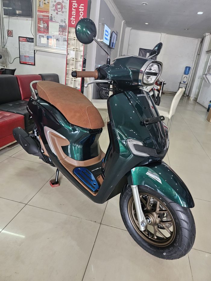 Honda Stylo di PT. Graha Prawira Daniswara di Jl. Sultan agung km 28 no 3 bcd, kel. Medan Satria, kec. Medan satria, Kota Bekasi atau kontak ke nomor WA Dealer 0857-7860-9159. 