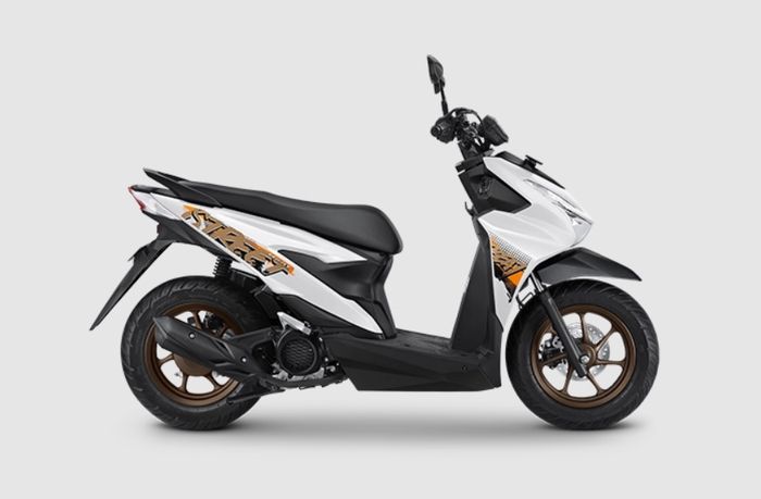 Honda BeAT Street warna putih baru