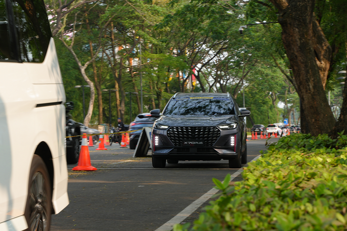 Area test drive mobil baru selama GIIAS 2025