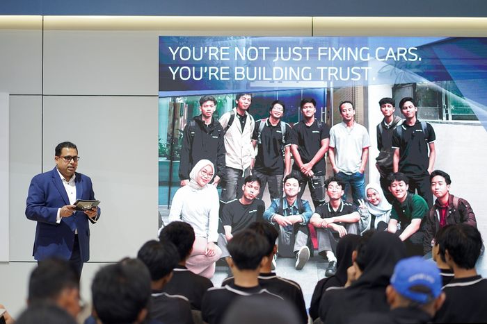 Mahalingam Maganderalingam, Director of Customer Support BMW Group Indonesia