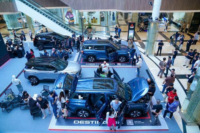 Launching All New Mitsubishi Destinator di Trans Studio Mall, kota Bandung, Jawa Barat