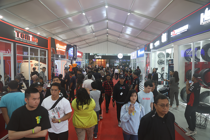 Suasana di Hall 11 GIIAS 2025 ICE BSD City, Tangerang