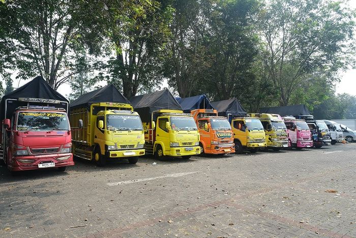 Truk Mitsubishi Canter di GIIAS 2025