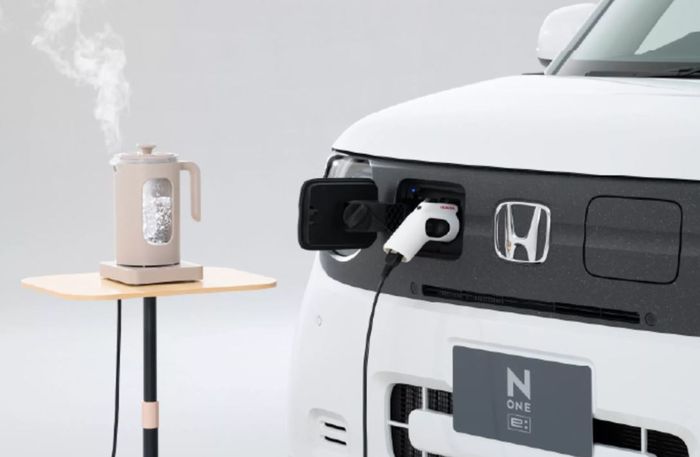 Honda N-One e bisa difungsikan sebagai genset atau sumber daya listrik untuk rumah ataupun perangkat elektronik