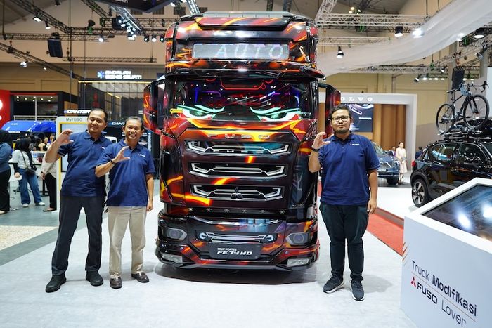 Truk FUSO modifikasi juga bisa menggunakan Suku Cadang Tiga Berlian (SCTB) 