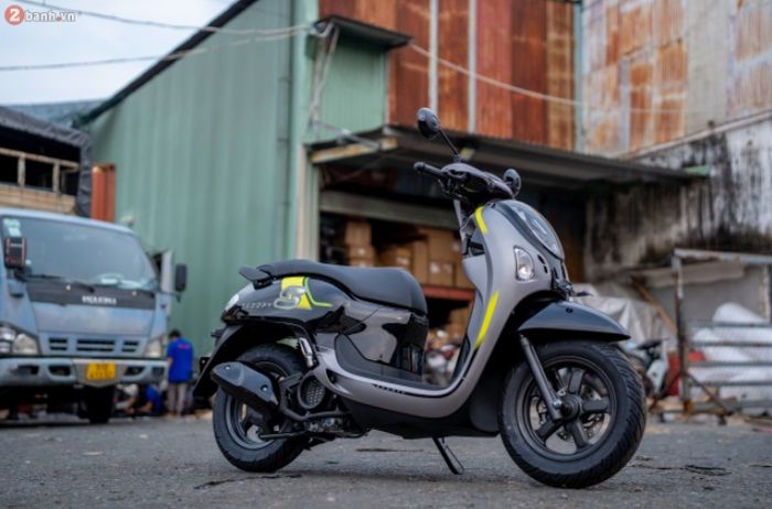 Honda Scoopy di Vietnam punya bentuk mirip dengan versi Indonesia