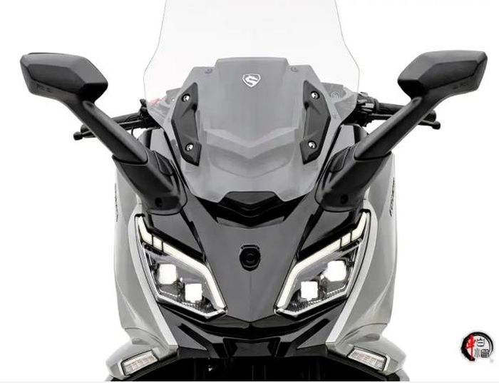 fascia Cyclone RT5 punya kesan futuristik