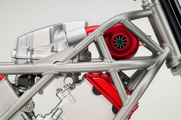 Honda perkenalkan mesin V3 dengan turbo listrik pertama di dunia