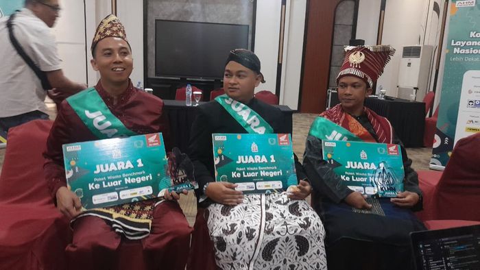 Kontes Layanan Honda Nasional dengan tema 'Lebih Dekat, Lebih Hangat'.