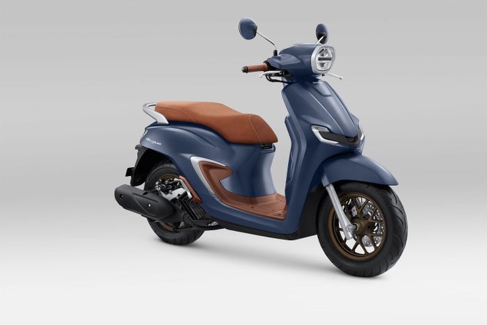 Honda Stylo warna Royal Matte Blue