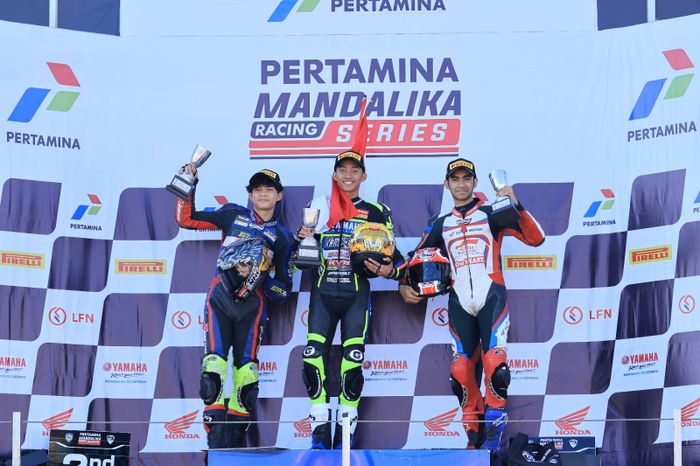 Andi Gilang amankan podium 3 kelas NS150cc