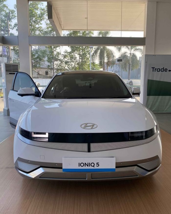 Dealer Hyundai di Jakarta Selatan saat ini menawarkan diskon menarik untuk Hyundai Ioniq 5 Signature Long NIK 2024