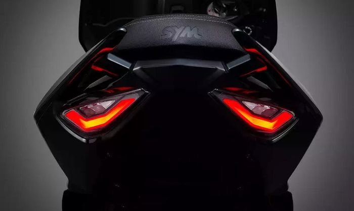 lampu belakang SYM DRG BT 160