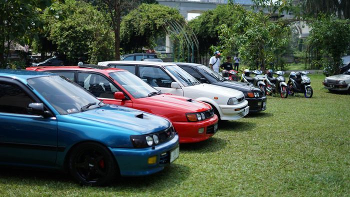 Beragam Toyota Starlet hadir di Anniversary Cibubur Starlet Rider 