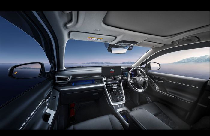 Interior Toyota Kijang Innova Zenix 2025