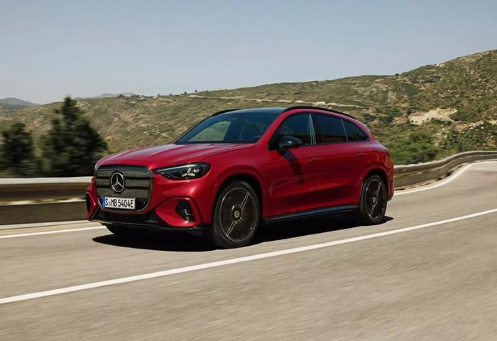 Mercedes-Benz GLC with EQ Technology diklaim memiliki jarak tempuh maksimal 713 km yang setara jarak Jakarta-Kediri
