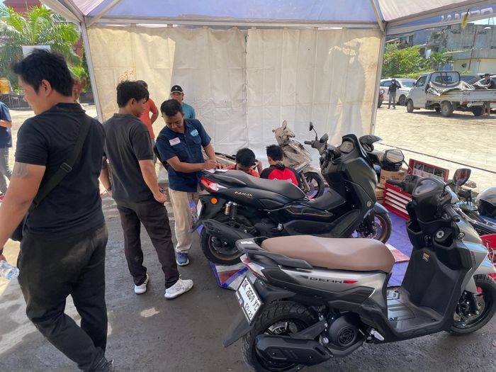 Posko Yamaha Untuk Bali beri servis gratis untuk warga Bali terdampak banjir