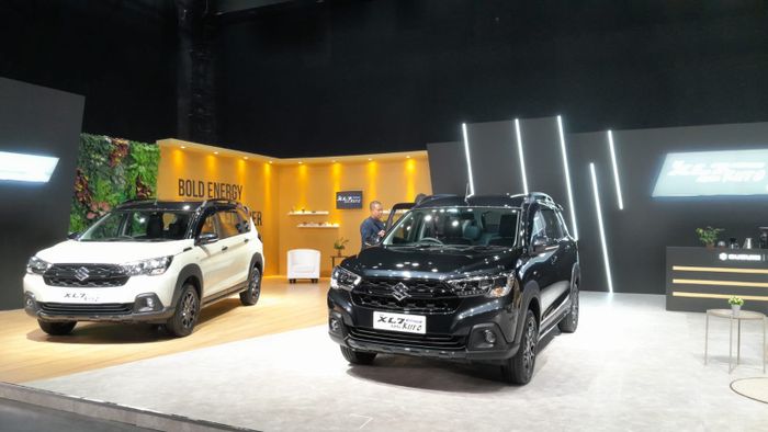 New Suzuki XL7 Alpha Kuro