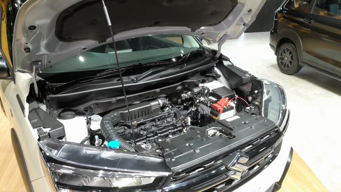 Dapur pacu New Suzuki XL7 Alpha Kuro Hybrid 