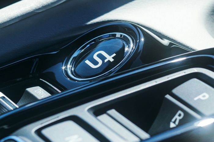 Tombol S+ jadi tambahan unik pada hybrid Honda Prelude
