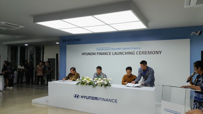 Hyundai Motors Indonesia (HMID) resmi menghadirkan Hyundai Capital Finance Indonesia (HCFI), lembaga pembiayaan khusus untuk konsumen kendaraan Hyundai di Tanah Air.