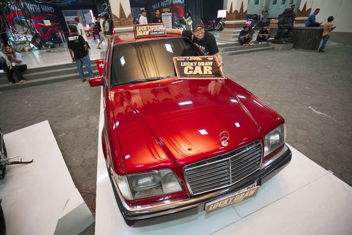 Pemenang lucky draw kategori mobil di gelaran ICS 2025