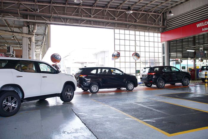 Toyota Kijang Innova Zenix, Fortuner, dan Reborn di Plant 1 Karawang (24/9/2025)