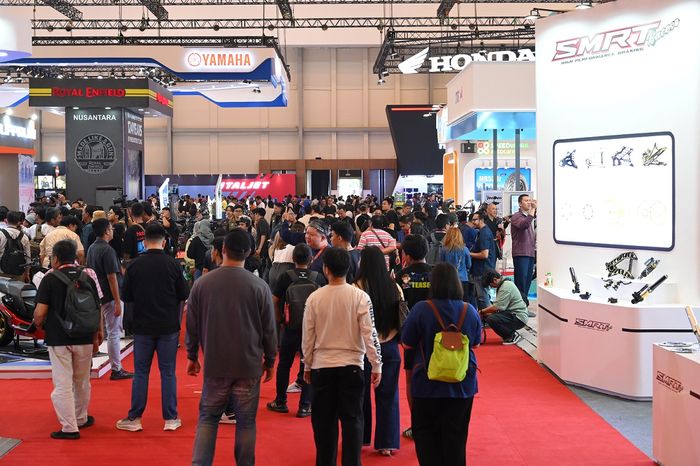 Suasana gelaran IMOS 2025 yang ramai pengunjung