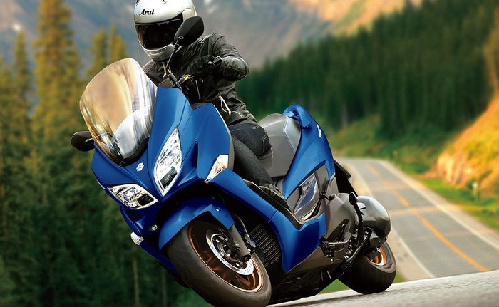 detail tampilan Suzuki Burgman 400