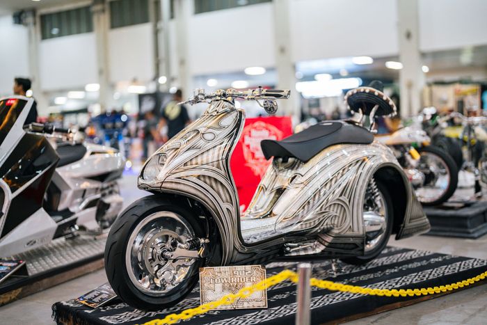 Honda Stylo 160 karya Yusa Firdaus