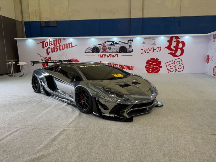 Aventador Raffi Ahmad yang berkolaborasi dengan Cat Spider