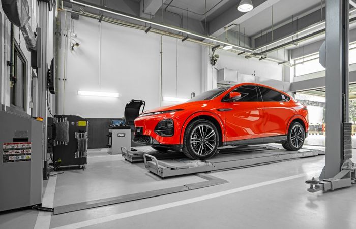 Area servis dealer XPENG Pondok Indah