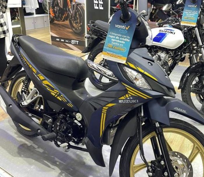 striping Suzuki Viva FI ABS 2026 memiliki nuansa sporty