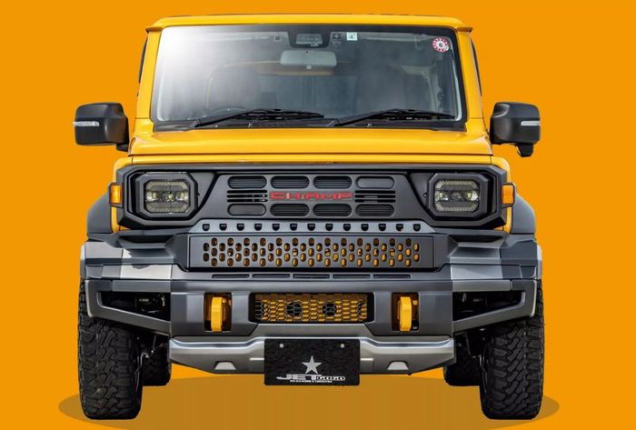 desain muka hampir mirip Toyota Hilux Rangga yang jadi basis Land Cruiser FJ