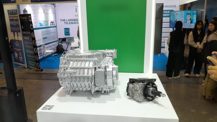 Bosch menampilkan beragam inovasi berbasis perangkat lunak di ajang Mobility Live Indonesia 2025, Kamis (6/11/2025).