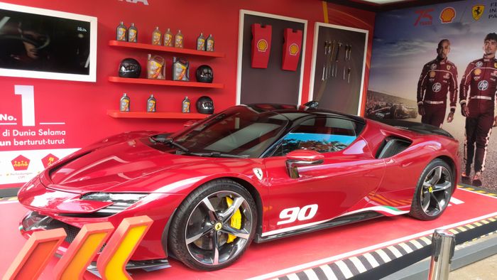 Shell Indonesia resmi meluncurkan pelumas terbarunya, Shell Helix Ultra di Jakarta