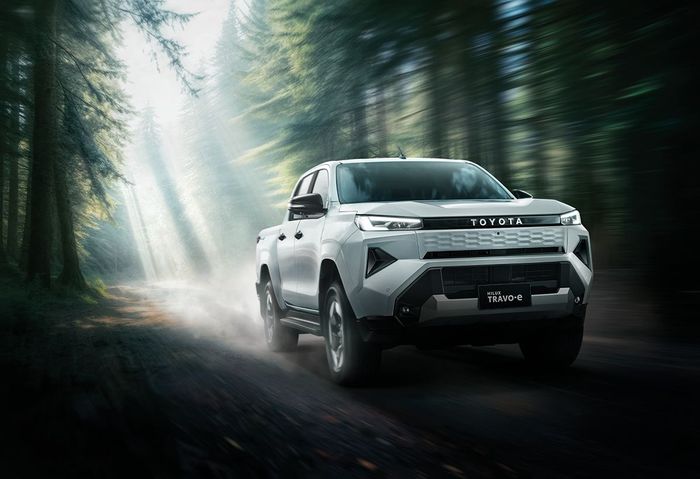 Mobil listrik Toyota Hilux Travo-e