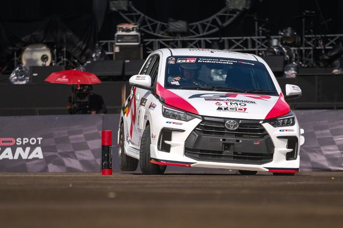 TGRI turun di Kejurnas Slalom 2025 menggunakan Toyota New Agya GR Sport