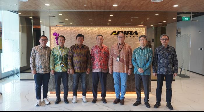 PT Adira Dinamika Multi Finance resmi menyelesaikan proses pengalihan portofolio pembiayaan milik PT Arthaasia Finance.