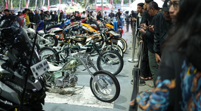 Honda Modif Contest (HMC) Final Battle jadi salah satu menu utama.