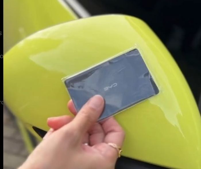 Kunci kartu BYD Atto 1 